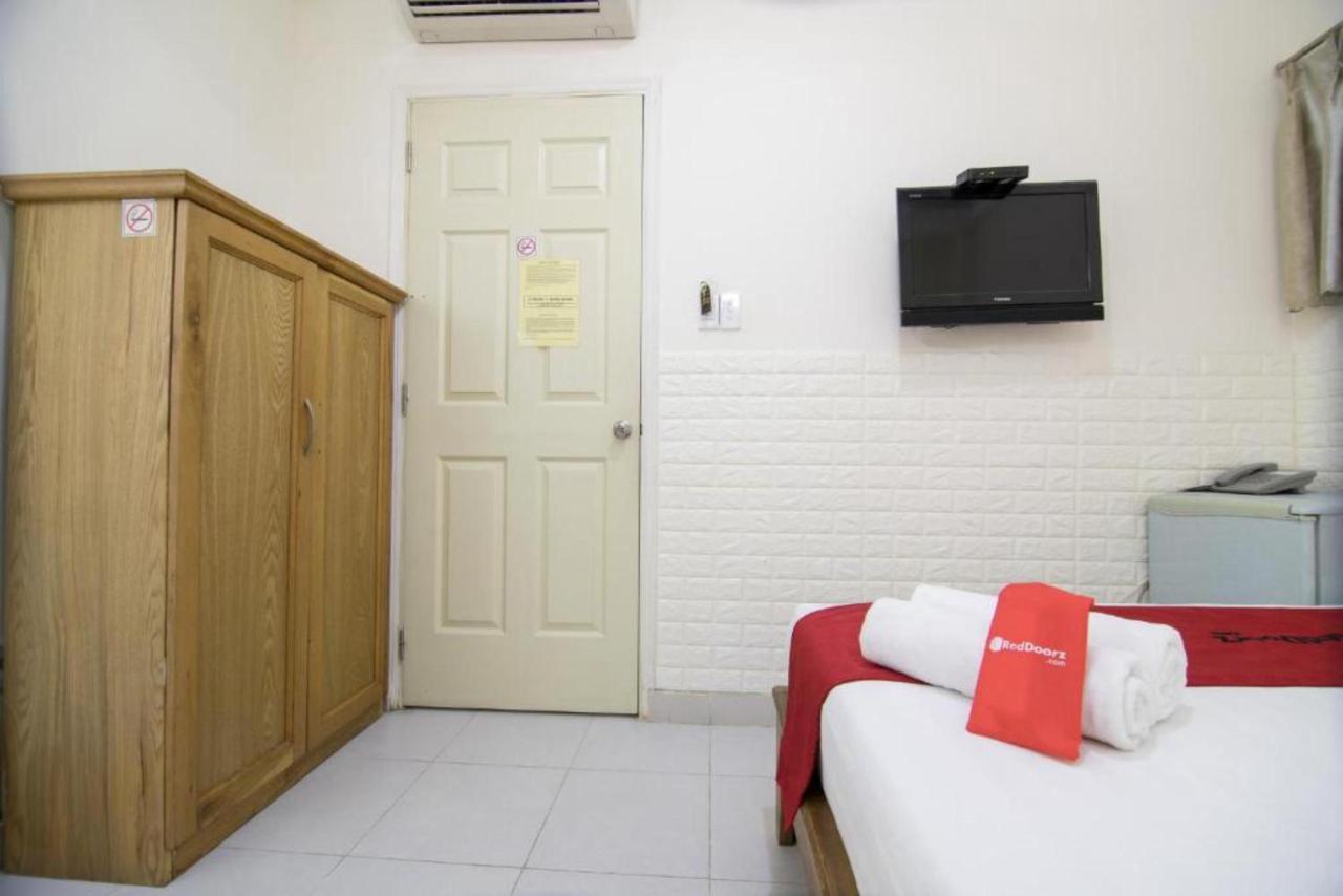Reddoorz Marieline 2 Hotel Thành Pho Ho Chí Minh Esterno foto