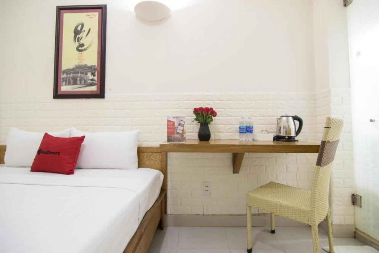 Reddoorz Marieline 2 Hotel Thành Pho Ho Chí Minh Esterno foto